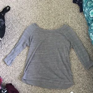 Gray arm lace shirt